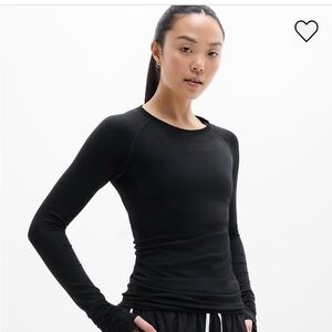 Athleta Women's Sleek Black Long Sleeve Tee